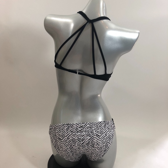 Hula Honey Womens Two Piece Swimsuit Black White - Picture 2 of 5